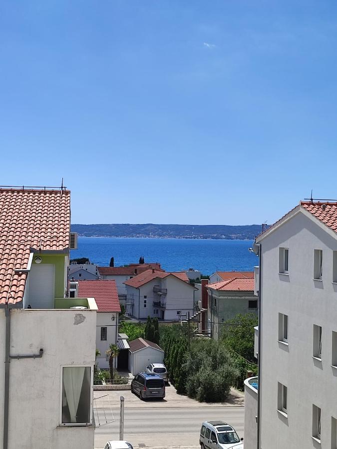 Top Floor Apartment With Sea View Kaštela Exterior foto
